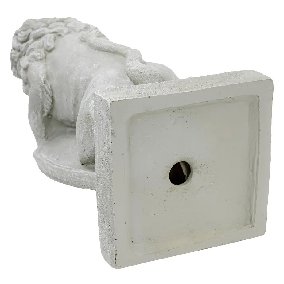 Beaumaris Castle Lion Statue: Each